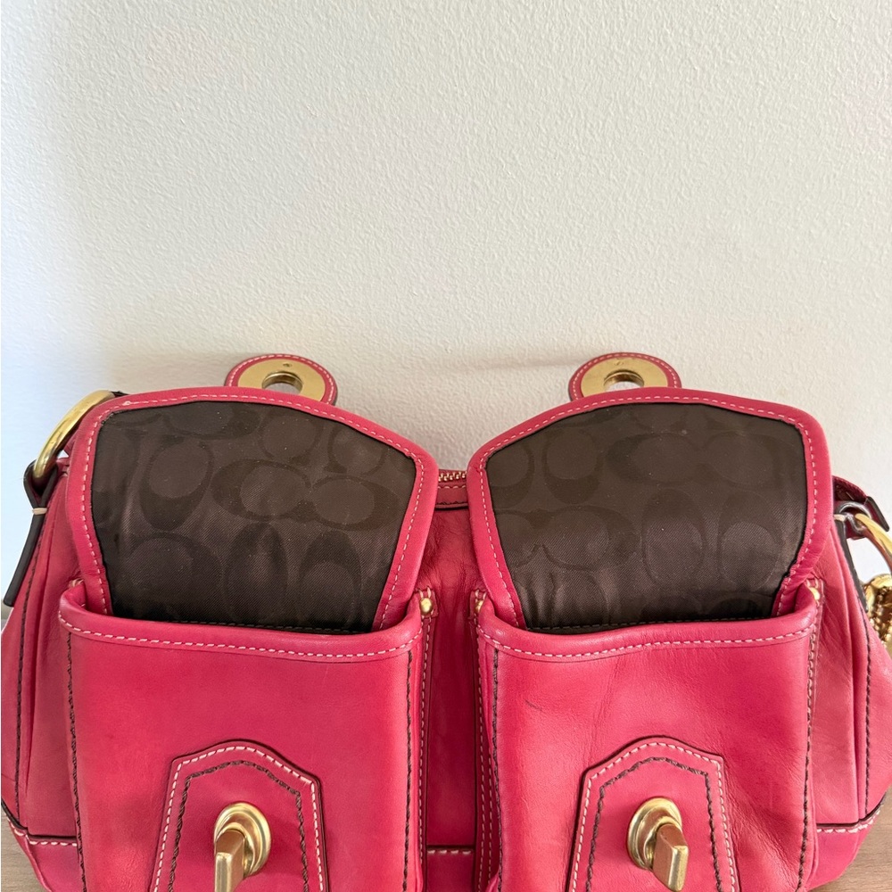 Coach Legacy Turnlock Double Pocket in Red Raspberry - Picture 9 of 15